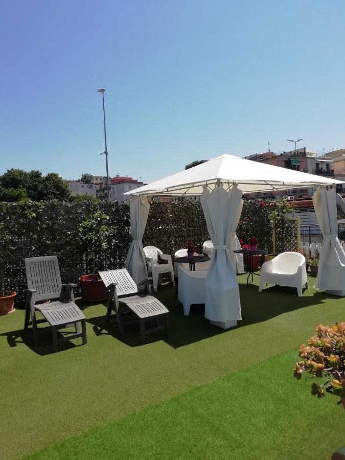 B&B Flavio Pozzuoli Luaran gambar